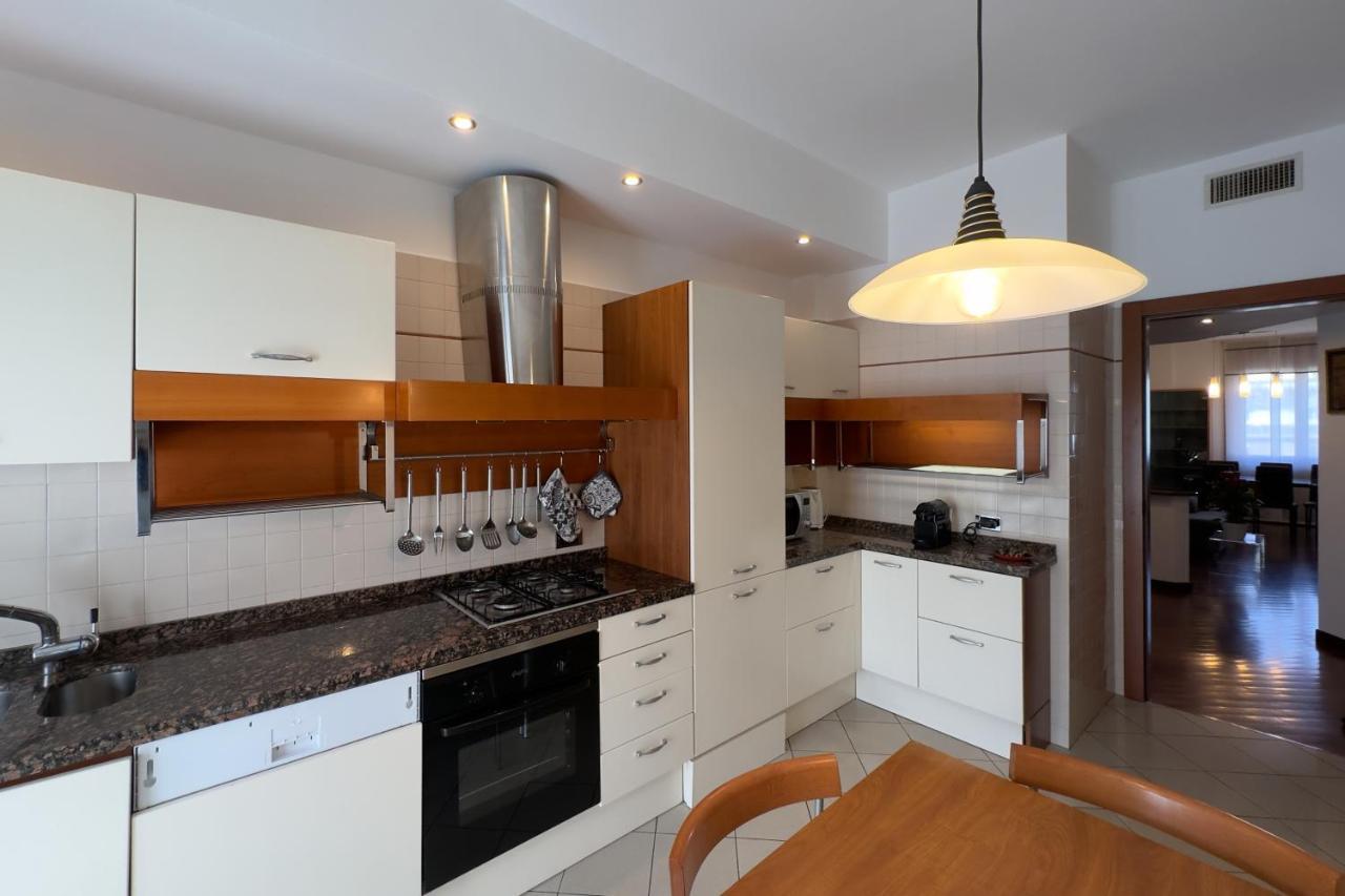 Best Way Rent - Apartments Near Tre Torri District Milan Extérieur photo