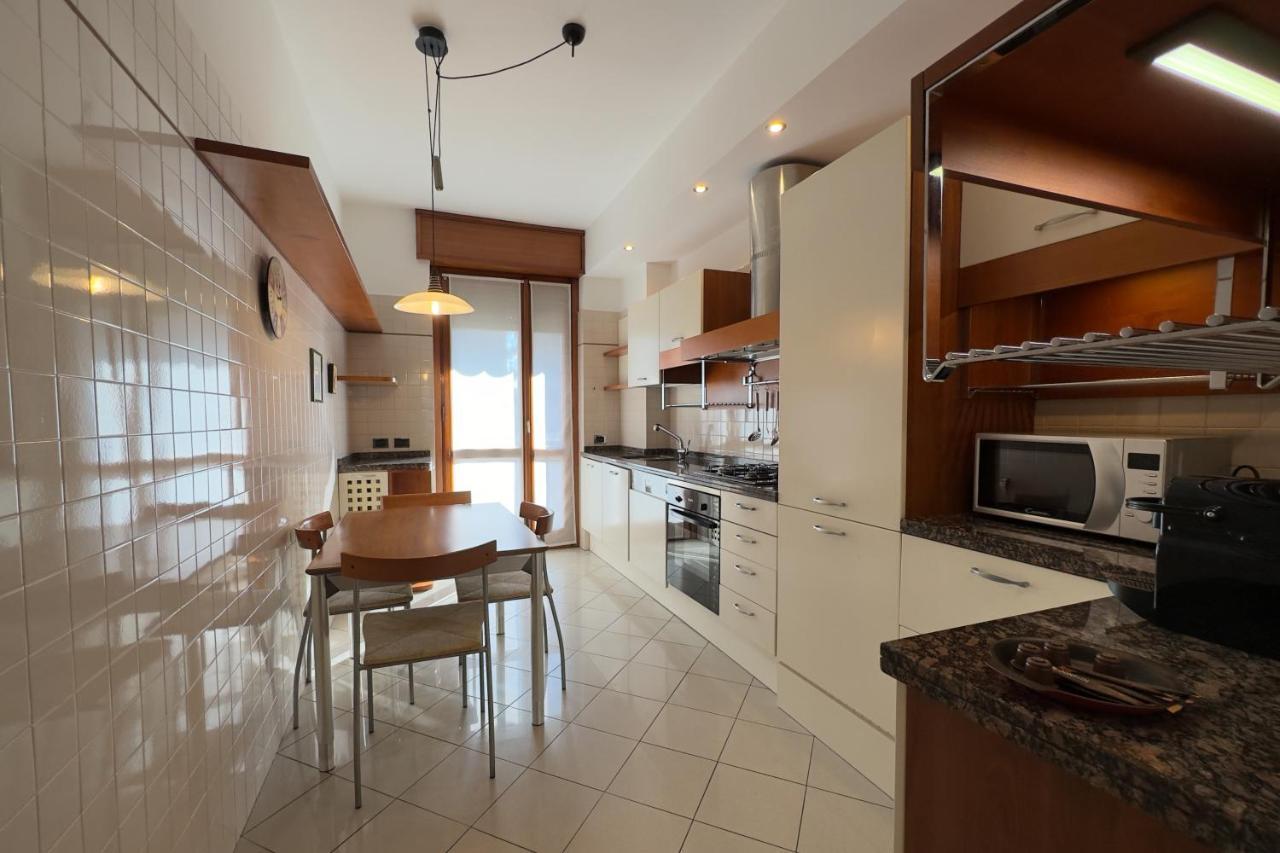 Best Way Rent - Apartments Near Tre Torri District Milan Extérieur photo